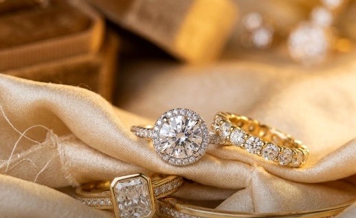 Exquisite Diamond and Gold Rings by Sardana Jewellers